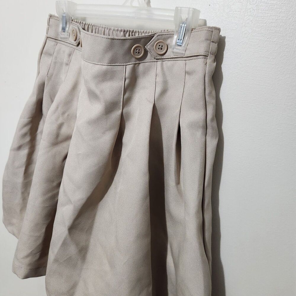 Izod Skirt Uniform For Girls Size 16 Beige Pleated Skort.   New